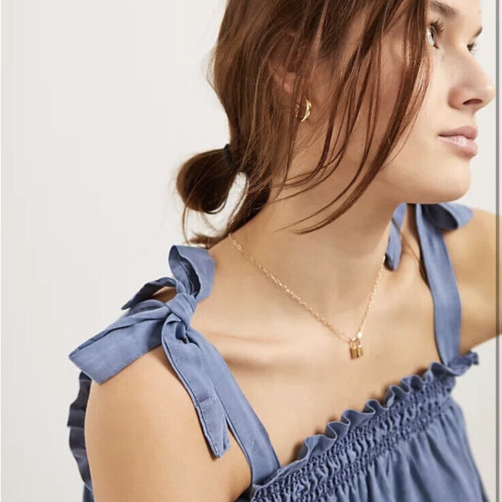 Anthropologie Cloth & Stone Blue Ruffled Top